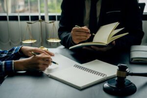 How Much Does It Cost To Hire A Personal Injury Lawyer?